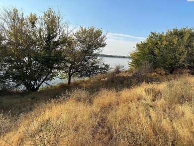 Columbia River Lot For Sale in Pasco Washington