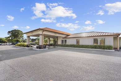 Rarely available 3-bedroom, 2-bath, glass-enclosed flex/sunroom - photo 49