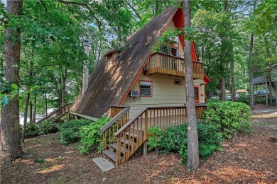 GREAT INVESTMENT PROPERTY!
You will absolutely love this lake - Lake Home For Sale in Lavonia, Georgia