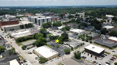 Located in the heart of Gainesville, 412 Spring Street presents - photo 4