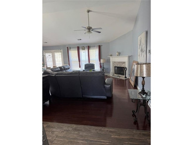 If you're looking for a spacious, yet quaint family home, your - photo 10