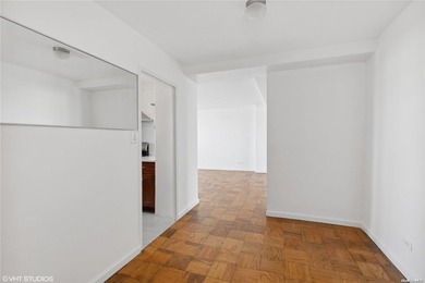 Welcome to The Fairview! This luxury hi rise Coop building is - photo 11