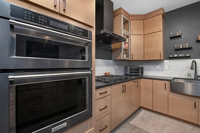 Beautiful home, a must see with no HOA! A place to park an RV or - photo 14