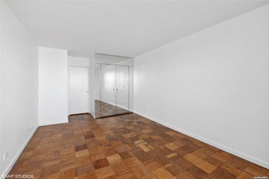 Welcome to The Fairview! This luxury hi rise Coop building is - photo 14