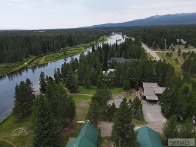 Welcome to one of Island Park's rarest riverfront opportunities - photo 6