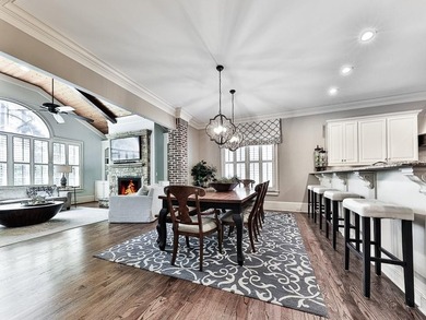 CLASSIC! COMFORTABLE! HOSPITABLE! This HOME (and it is a HOME) - photo 17