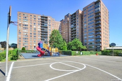 Welcome to The Fairview! This luxury hi rise Coop building is - photo 17