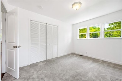 Beautifully, Updated and Just Steps Away from the highly - photo 25