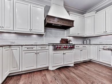 CLASSIC! COMFORTABLE! HOSPITABLE! This HOME (and it is a HOME) - photo 26