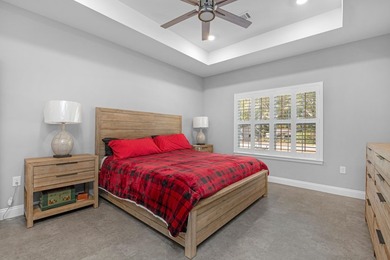 Beautiful home, a must see with no HOA! A place to park an RV or - photo 28