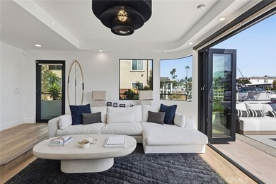 Completely remodeled luxury bayfront duplex in Newport Beach - photo 8