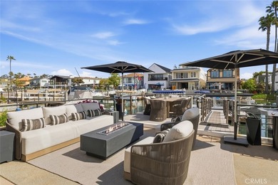Completely remodeled luxury bayfront duplex in Newport Beach - photo 10