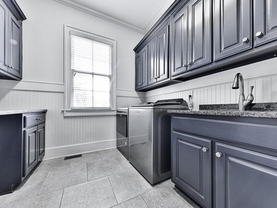 CLASSIC! COMFORTABLE! HOSPITABLE! This HOME (and it is a HOME) - photo 35
