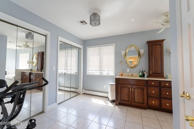 Welcome to 1908 Kenilworth Court, nestled on a quiet cul-de-sac - photo 37