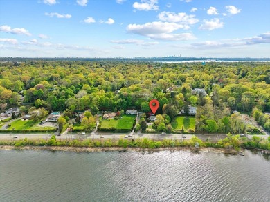 Rare opportunity to acquire a 1 Acre (43,560 sq ft) property in - photo 2