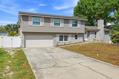 Excellent investment opportunity or a move-in-ready family home - photo 3