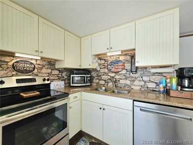 If you've been dreaming of owning a place at the Lake, this - photo 5