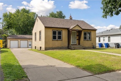 Lake Home Sale Pending in Saint Paul, Minnesota