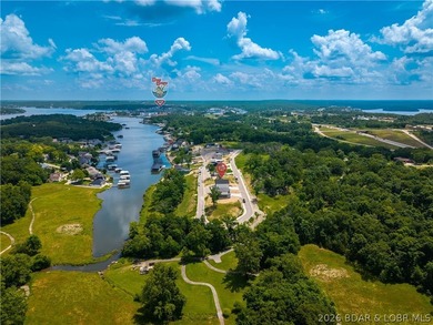 New construction with flat driveway, lake access w/included - photo 3