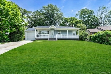 Great Opportunity! Ranch with 3 Bedrooms, Bath, Converted Garage - photo 2