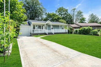 Great Opportunity! Ranch with 3 Bedrooms, Bath, Converted Garage - photo 3