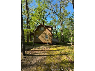 Experience the perfect lake retreat with this turn-key, fully - photo 10