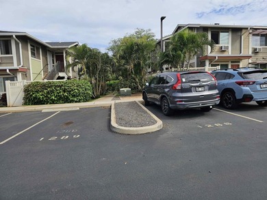 SELLELR wants it SOLD...... on LB easy to show. Discover the - photo 18
