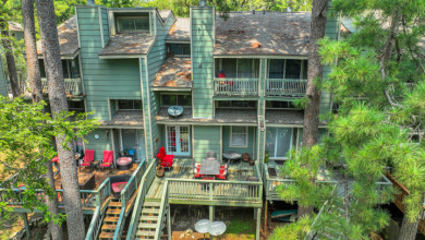 Beautifully Updated Townhouse - photo 23