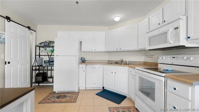 Don't miss this furnished 2BR/2BA condo at Highland Shores-an - photo 5