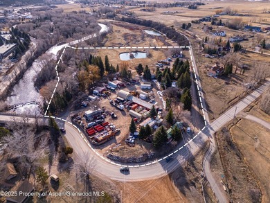 Opportunity to own a piece of Basalt's history with this mixed - photo 2