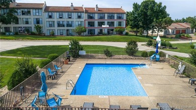 VALUE WITH A VIEW! With over 2000 square feet this 3 bedroom, 2 - photo 1