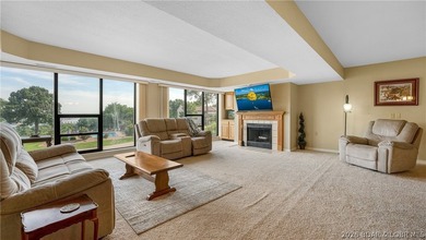 VALUE WITH A VIEW! With over 2000 square feet this 3 bedroom, 2 - photo 3