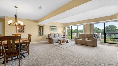 VALUE WITH A VIEW! With over 2000 square feet this 3 bedroom, 2 - photo 5