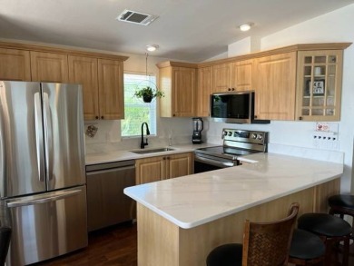 (private lake, pond, creek) Home For Sale in Naples Florida