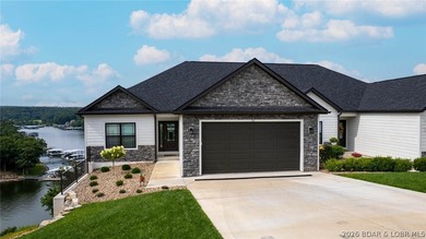 Prime Lake View Villa at The Villas at Tuscany! This barely used - photo 3