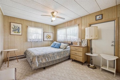 Under contract-accepting backup offers. Welcome to easy Florida - photo 15