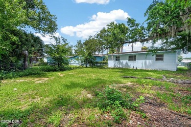 Move right into this beautifully updated 3 bedroom, 2 bathroom - photo 21