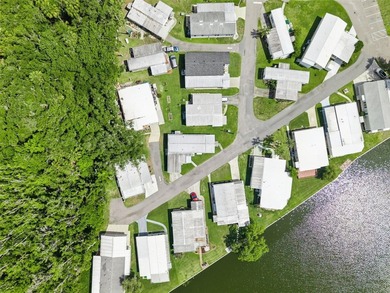 Under contract-accepting backup offers. Welcome to easy Florida - photo 33