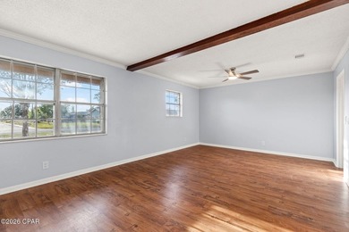 UNDER CONTRACT - SELLER ACCEPTING BACK UP OFFERS. This charming - photo 5