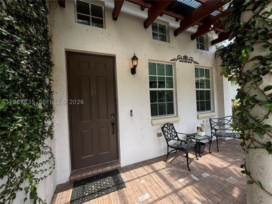 HERON BAY!!! Charming 4-bed, 3-bath home with beautiful - photo 3