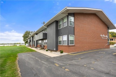 Lake Apartment For Sale in Oshkosh, Wisconsin