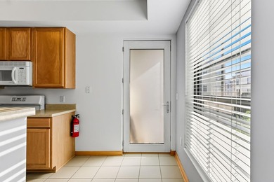 Welcome to this well-maintained 1-bedroom, 2-bath - photo 8