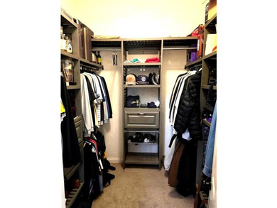 Welcome to refined living in a desirable gated community just - photo 17