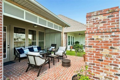 Welcome to refined living in a desirable gated community just - photo 23