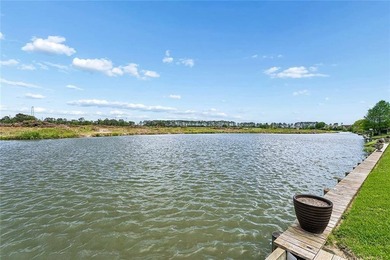 Welcome to refined living in a desirable gated community just - photo 25