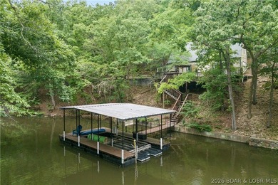Have you always dreamed of owning a lakefront home? Seize this - photo 1