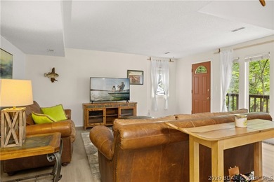 Have you always dreamed of owning a lakefront home? Seize this - photo 7