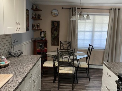 Beautifully Updated Greenbriar Model features 2 Bedrooms, 1 Full - photo 20