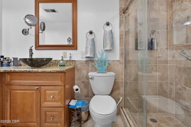 Enjoy spectacular Ocean views from this spacious 2 bedroom/2 - photo 22