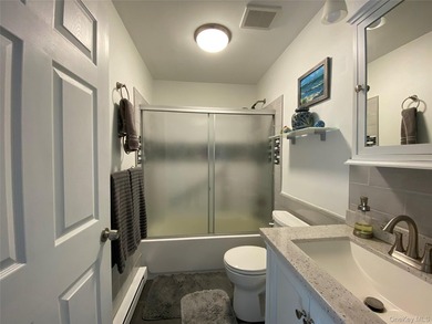 Beautifully Updated Greenbriar Model features 2 Bedrooms, 1 Full - photo 22